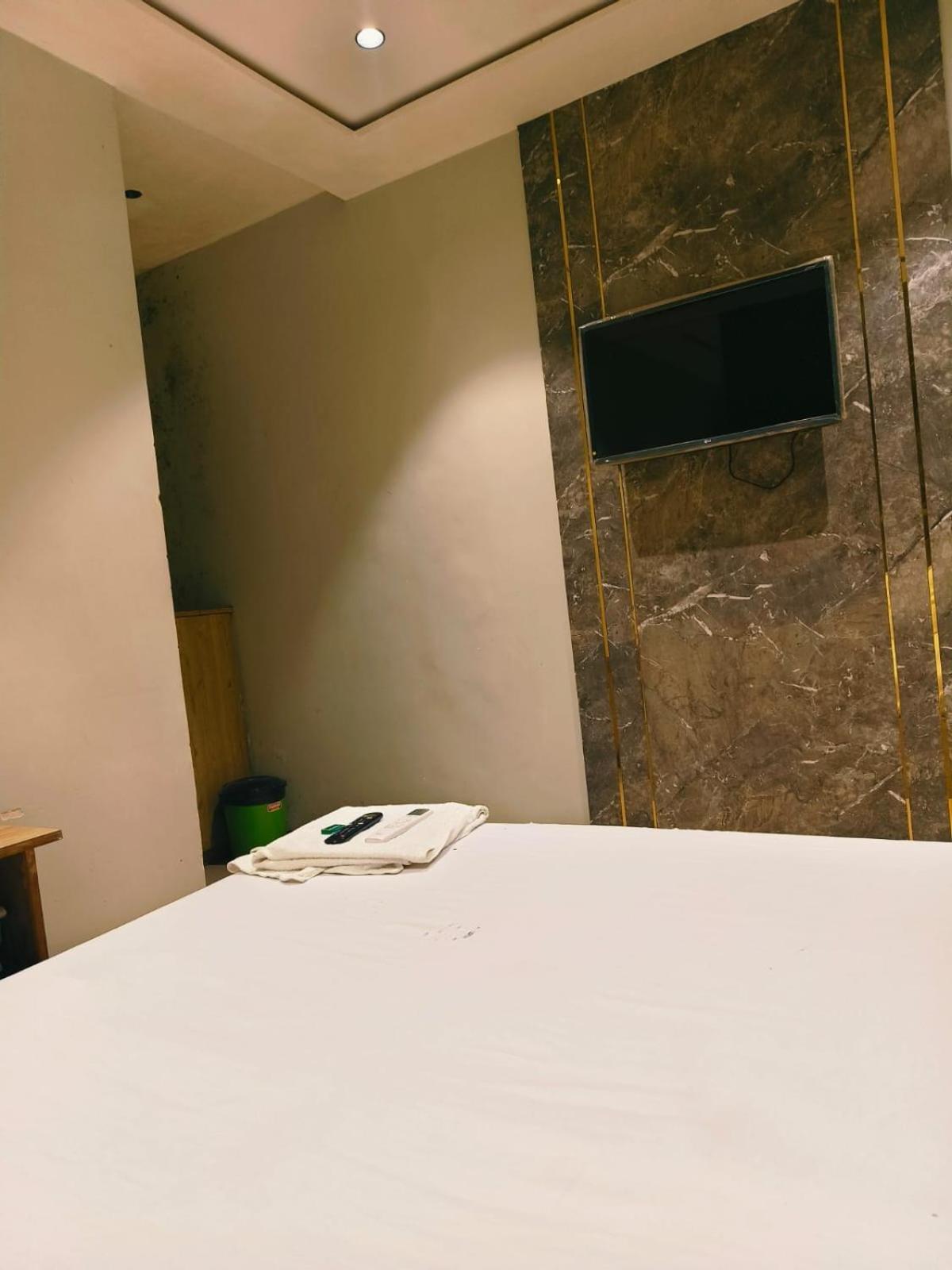 Hotel Sunrise Residency Bombaim Exterior foto